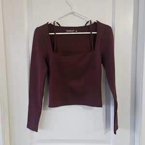 Abercrombie & Fitch Burgundy Long Sleeve Top Size Small